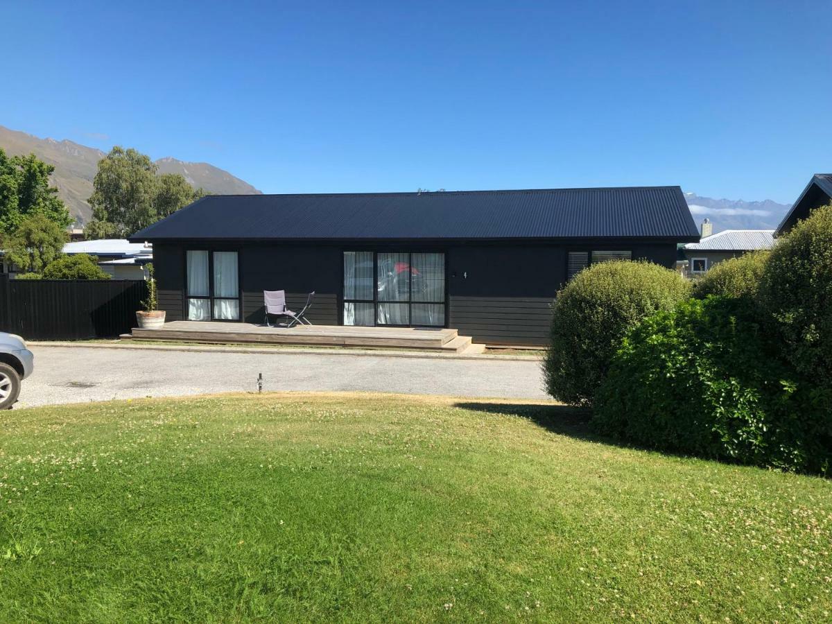 4 - Charming Space, Just A Stone Throw From Central Wanaka Exterior foto